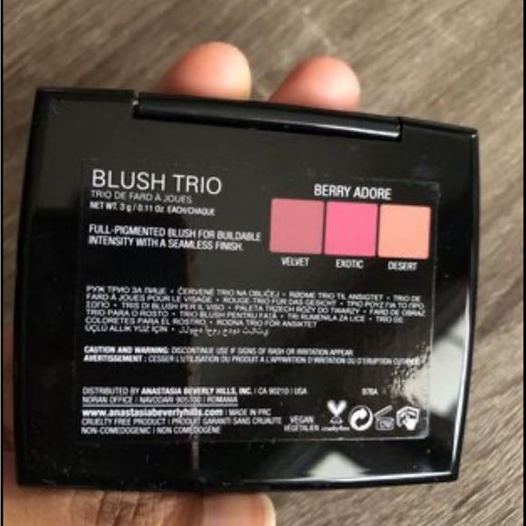 Blush Trios Berry Adore - Picture 4 of 8